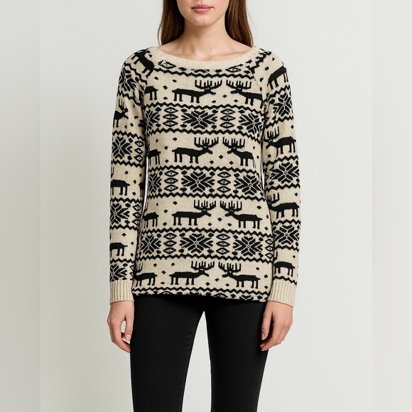 Black and Cream Crew Neck Sweater with Nordic Pattern - Picture 1 of 4